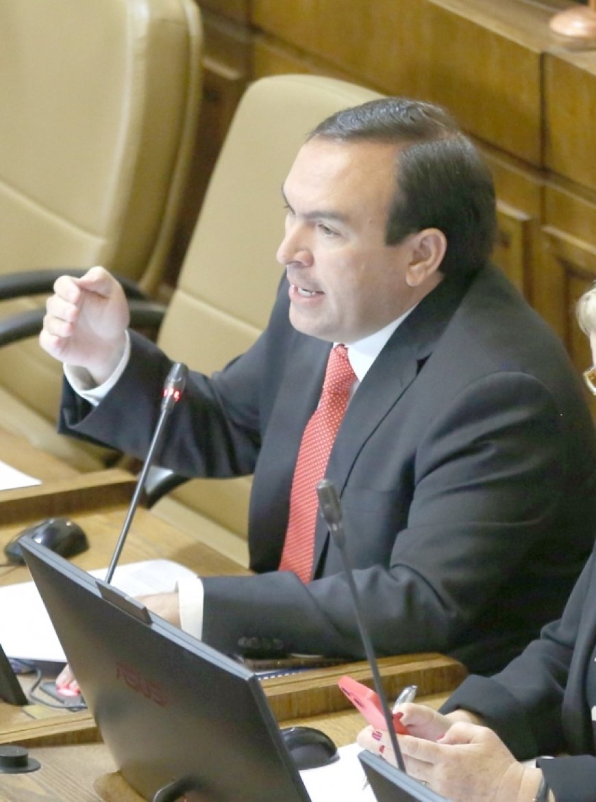 Diputado Donoso (UDI) impulsa proyecto de ley para que padres bloqueen acceso de hijos a educación sexual