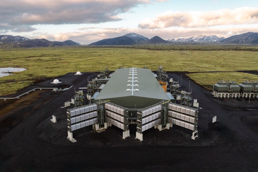 The World’s Largest CO2 Vacuum Is Here (It Literally Sucks Carbon Dioxide From the Air)
